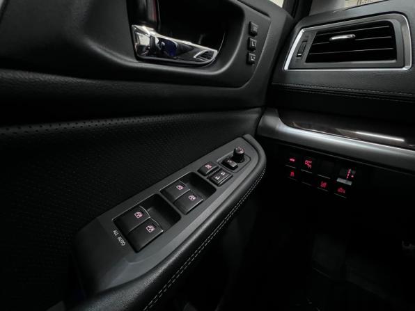 Subaru Legacy VI Рестайлинг с пробегом 2018 года, цена 2 230 000 рублей, 97892 км, седан, Автокод Объявления