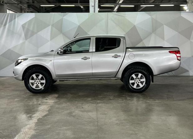 Mitsubishi L200 V с пробегом 2015 года, цена 1 450 000 рублей, 206204 км, пикап, Автокод Объявления