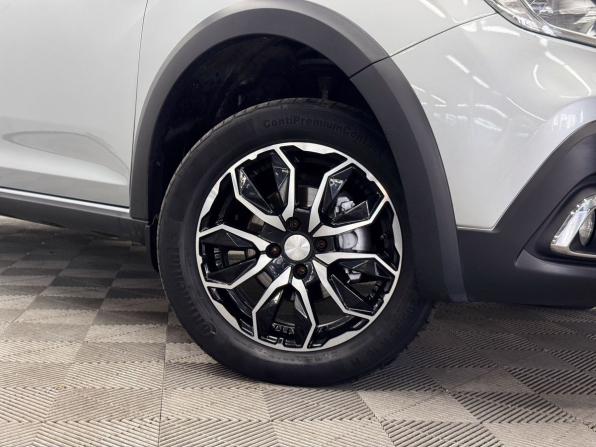 Renault Logan II Рестайлинг с пробегом 2021 года, цена 1 300 700 рублей, 104605 км, седан, Автокод Объявления