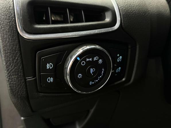 Ford Focus III с пробегом 2013 года, цена 970 000 рублей, 154733 км, седан, Автокод Объявления