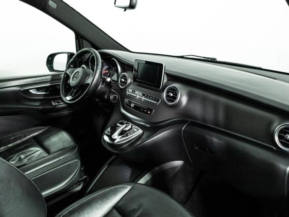 Mercedes-Benz V-Класс III (W447) с пробегом 2018 года, цена 3 135 340 рублей, 306430 км, минивэн, Автокод Объявления