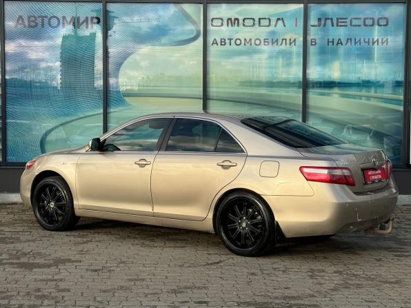 Toyota Camry VI (XV40) с пробегом 2007 года, цена 650 000 рублей, 328046 км, седан, Автокод Объявления