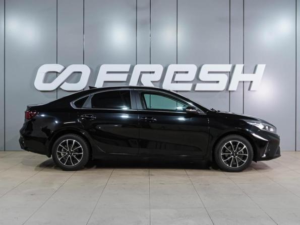 Kia Cerato IV Рестайлинг с пробегом 2021 года, цена 2 179 000 рублей, 130045 км, седан, Автокод Объявления