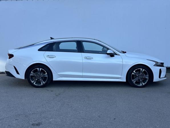 Kia K5 III с пробегом 2022 года, цена 2 800 000 рублей, 41112 км, седан, Автокод Объявления