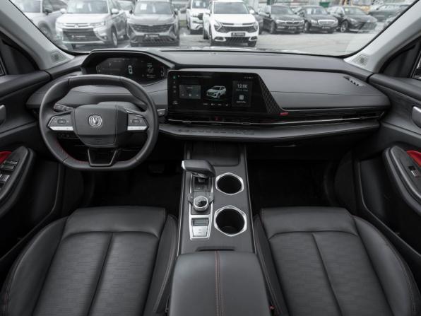 Changan CS55 Plus II с пробегом 2023 года, цена 2 090 000 рублей, 29765 км, внедорожник, Автокод Объявления