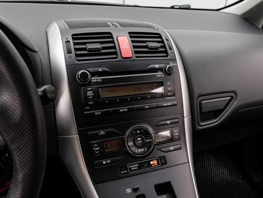 Toyota Auris I Рестайлинг Краснодар  - изображение 13