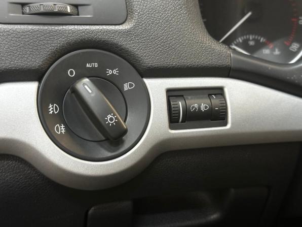 Skoda Octavia II (A5) Рестайлинг с пробегом 2012 года, цена 755 000 рублей, 186158 км, лифтбек, Автокод Объявления