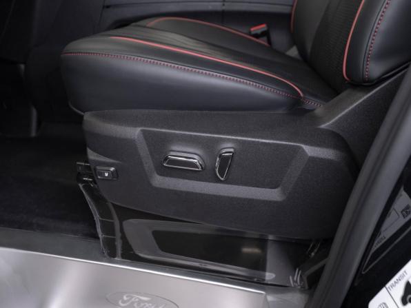 Ford Transit Custom I (China Market) с пробегом 2025 года, цена 5 950 000 рублей, 70 км, минивэн, Автокод Объявления