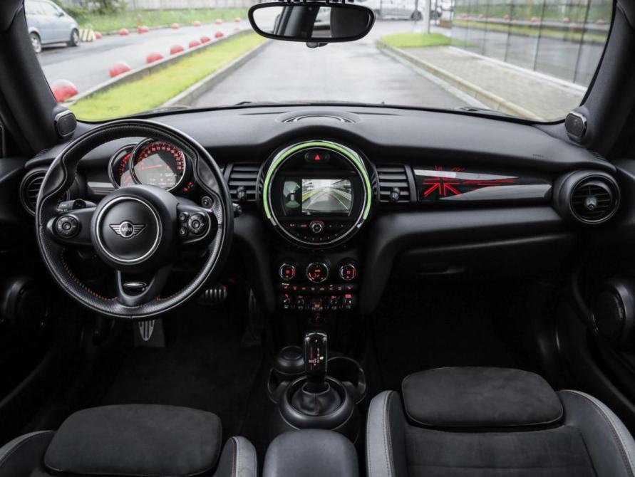 Mini Hatch III (F55/F56) Рестайлинг Санкт-Петербург  - изображение 11