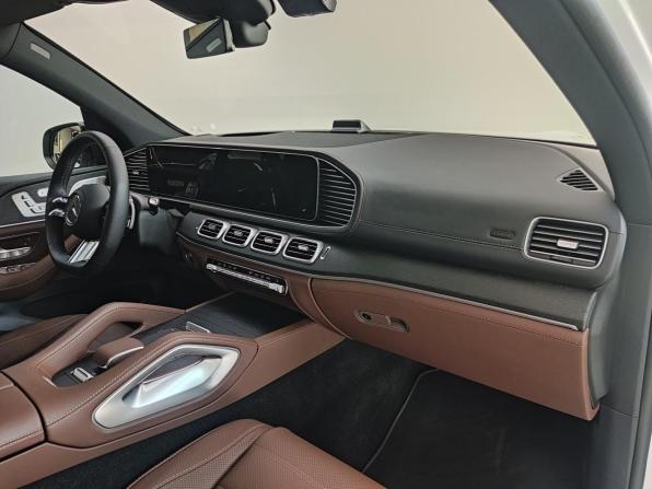 Mercedes-Benz GLS II (X167) Рестайлинг с пробегом 2025 года, цена 17 990 000 рублей, 7500 км, внедорожник, Автокод Объявления