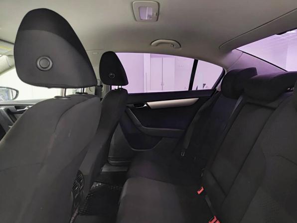 Volkswagen Passat B7 с пробегом 2013 года, цена 880 000 рублей, 277337 км, седан, Автокод Объявления