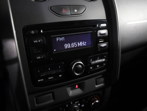 Renault Duster I Рестайлинг с пробегом 2016 года, цена 799 000 рублей, 220350 км, внедорожник, Автокод Объявления