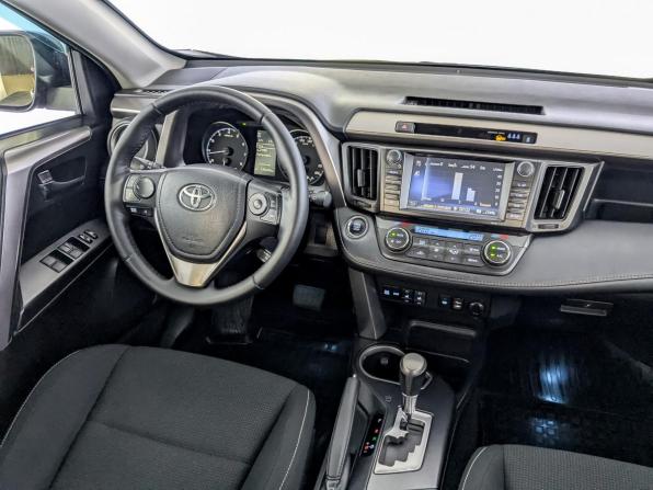 Toyota RAV4 IV (XA40) Рестайлинг с пробегом 2019 года, цена 2 500 000 рублей, 139234 км, внедорожник, Автокод Объявления