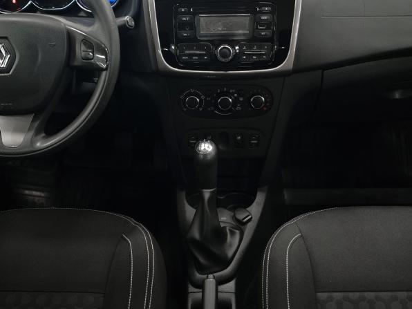 Renault Logan II с пробегом 2016 года, цена 524 000 рублей, 189209 км, седан, Автокод Объявления