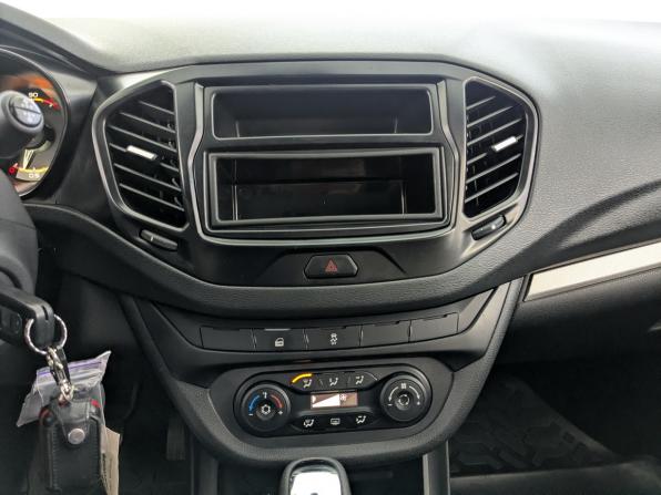 Lada (ВАЗ) Vesta I с пробегом 2021 года, цена 1 200 000 рублей, 41533 км, универсал, Автокод Объявления