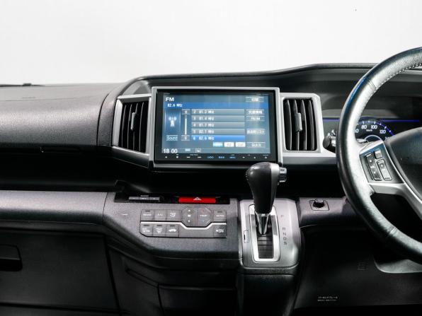 Honda Stepwgn IV Рестайлинг с пробегом 2014 года, цена 1 650 000 рублей, 158200 км, минивэн, Автокод Объявления