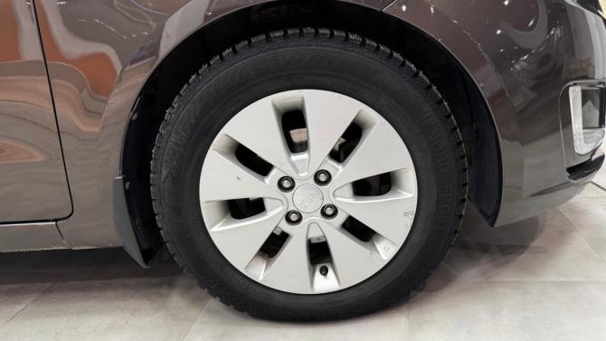 Kia Rio III с пробегом 2014 года, цена 850 000 рублей, 117330 км, хэтчбек, Автокод Объявления