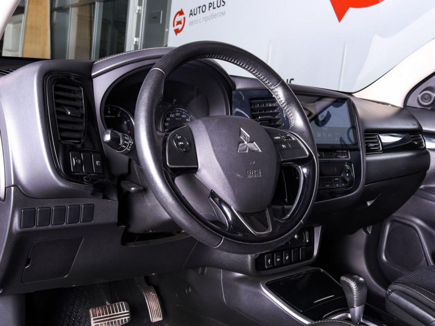 Mitsubishi Outlander III Рестайлинг 2 Минеральные Воды  - изображение 8