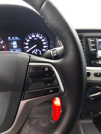 Hyundai Solaris II с пробегом 2018 года, цена 1 245 000 рублей, 122500 км, седан, Автокод Объявления