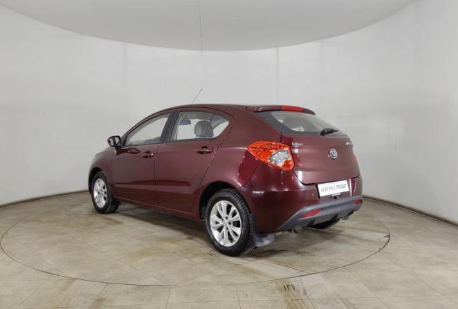 Brilliance H230 с пробегом 2015 года, цена 470 000 рублей, 81489 км, хэтчбек, Автокод Объявления