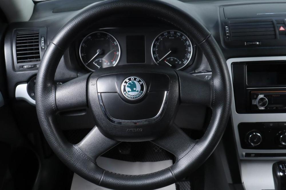 Skoda Octavia II (A5) Рестайлинг Челябинск  - изображение 14