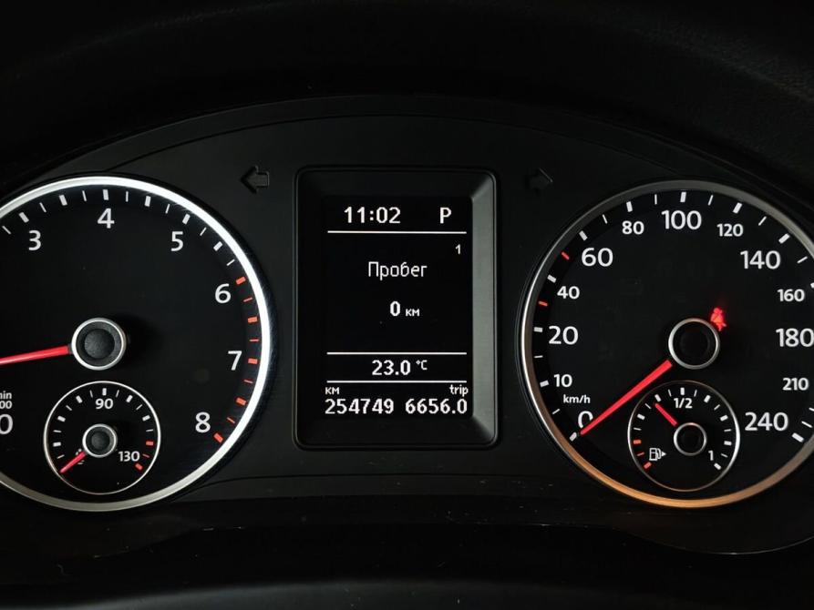 Volkswagen Tiguan I Рестайлинг Москва  - изображение 18