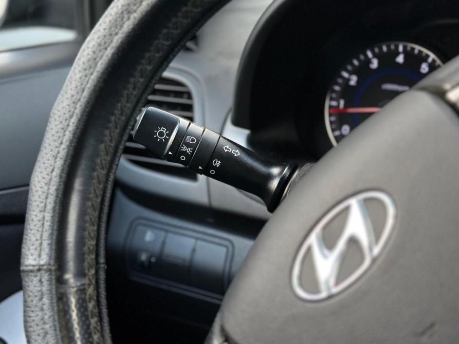 Hyundai Solaris I Рестайлинг Архангельск  - изображение 19