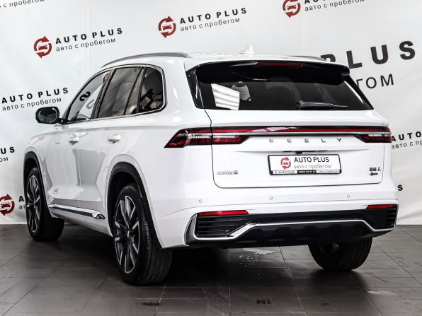 Geely Monjaro I с пробегом 2023 года, цена 3 380 000 рублей, 18606 км, внедорожник, Автокод Объявления