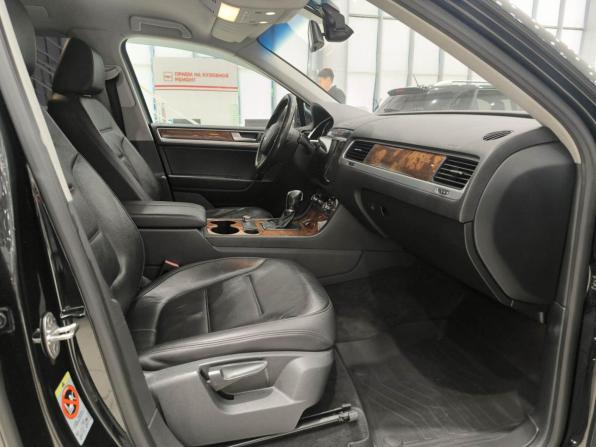 Volkswagen Touareg II с пробегом 2013 года, цена 2 049 000 рублей, 251000 км, внедорожник, Автокод Объявления