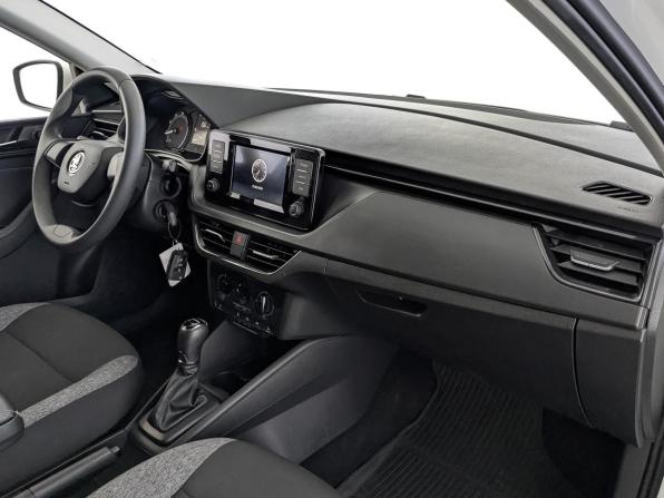 Skoda Rapid II с пробегом 2021 года, цена 1 665 000 рублей, 94262 км, лифтбек, Автокод Объявления