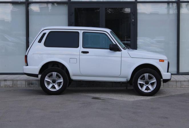 Lada (ВАЗ) Niva Legend с пробегом 2024 года, цена 920 000 рублей, 53673 км, внедорожник, Автокод Объявления