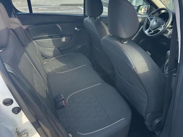 Renault Sandero II Рестайлинг с пробегом 2019 года, цена 1 380 000 рублей, 49043 км, хэтчбек, Автокод Объявления