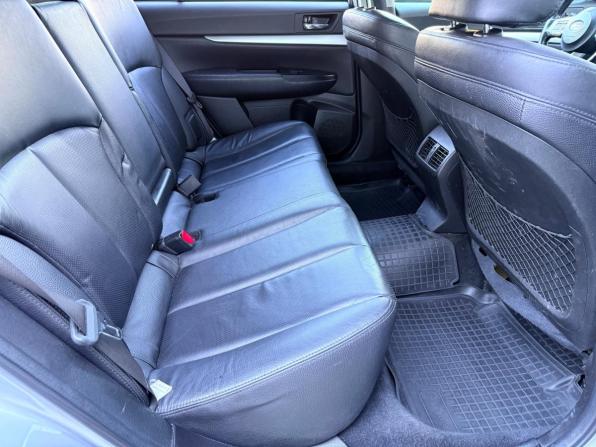 Subaru Outback IV с пробегом 2012 года, цена 1 360 000 рублей, 262008 км, универсал, Автокод Объявления