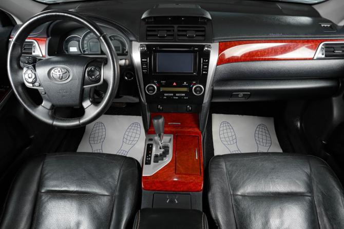 Toyota Camry VII (XV50) с пробегом 2013 года, цена 1 579 000 рублей, 206000 км, седан, Автокод Объявления