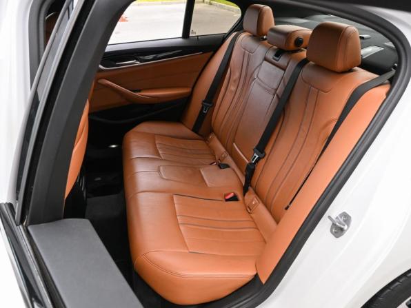 BMW 5 серии VII (G30/G31/G38) с пробегом 2017 года, цена 2 699 000 рублей, 117937 км, седан, Автокод Объявления