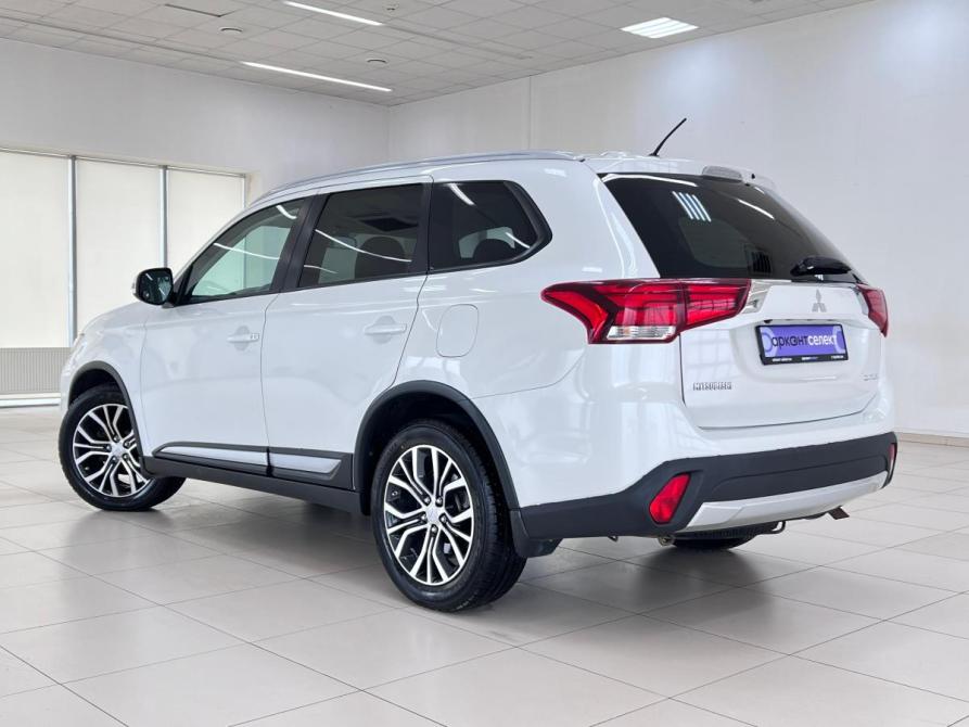 Mitsubishi Outlander III Рестайлинг 2 Волгоград  - изображение 4