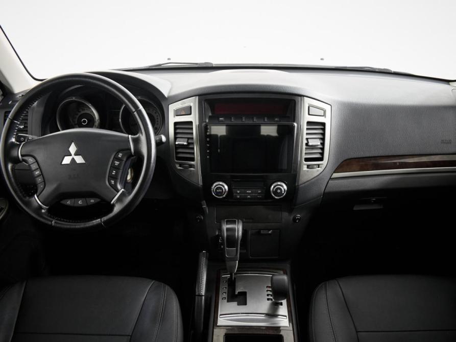 Mitsubishi Pajero IV Рестайлинг 2 Москва  - изображение 13