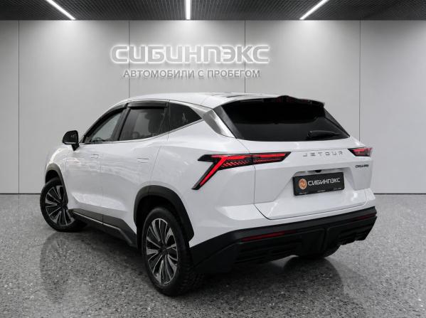 JETOUR DASHING I с пробегом 2023 года, цена 1 649 000 рублей, 159000 км, внедорожник, Автокод Объявления