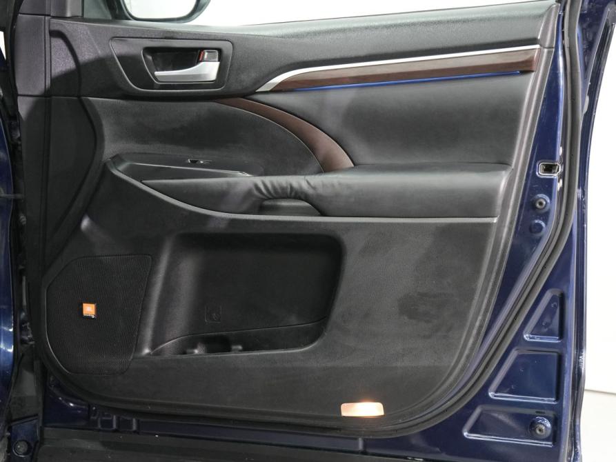 Toyota Highlander III (XU50) Новосибирск  - изображение 18