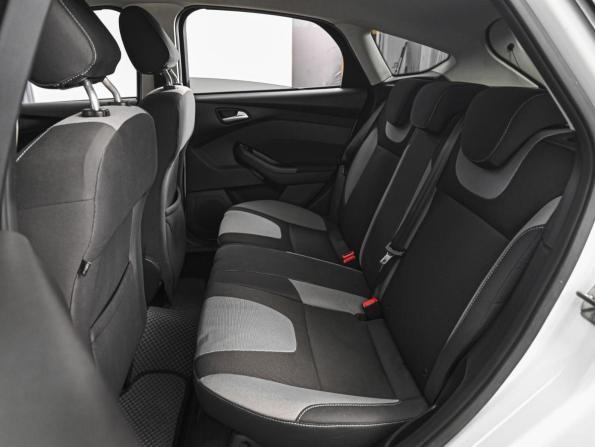 Ford Focus III с пробегом 2013 года, цена 829 000 рублей, 180623 км, хэтчбек, Автокод Объявления