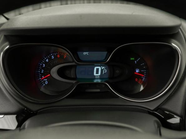 Renault Kaptur I Рестайлинг с пробегом 2021 года, цена 1 570 000 рублей, 81519 км, внедорожник, Автокод Объявления