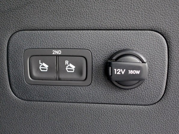 Hyundai Santa Fe IV Рестайлинг с пробегом 2021 года, цена 3 549 000 рублей, 79881 км, offers.body_type.unknown, Автокод Объявления