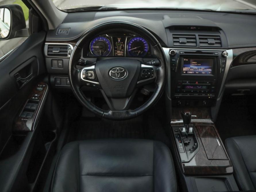Toyota Camry VII (XV50) Рестайлинг Санкт-Петербург  - изображение 13
