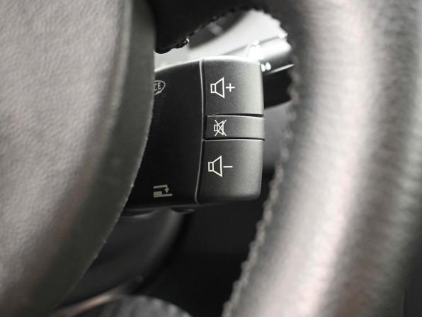 Renault Megane II Рестайлинг с пробегом 2006 года, цена 494 000 рублей, 219266 км, седан, Автокод Объявления