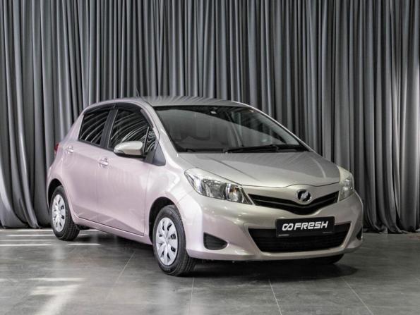 Toyota Vitz III (XP130) с пробегом 2011 года, цена 799 000 рублей, 74238 км, хэтчбек, Автокод Объявления