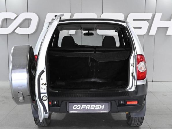 Chevrolet Niva I Рестайлинг с пробегом 2013 года, цена 699 000 рублей, 74581 км, внедорожник, Автокод Объявления