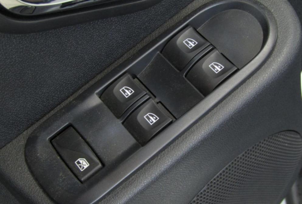 Lada (ВАЗ) Largus I Рестайлинг Екатеринбург  - изображение 21