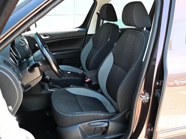 Skoda Yeti I Рестайлинг с пробегом 2015 года, цена 1 324 000 рублей, 252307 км, внедорожник, Автокод Объявления