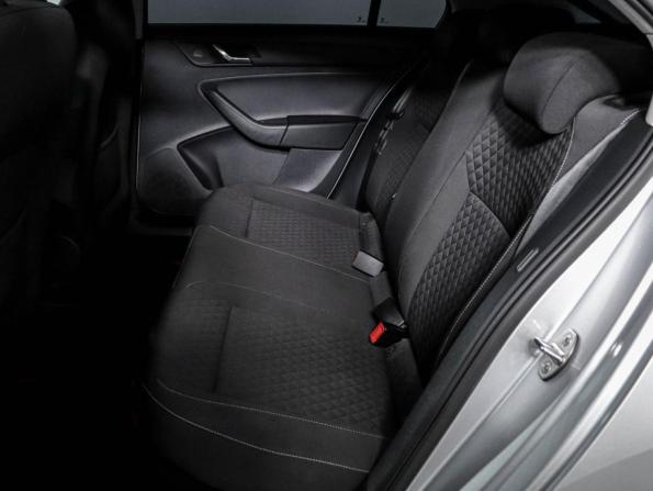 Skoda Rapid I с пробегом 2016 года, цена 910 000 рублей, 222696 км, лифтбек, Автокод Объявления