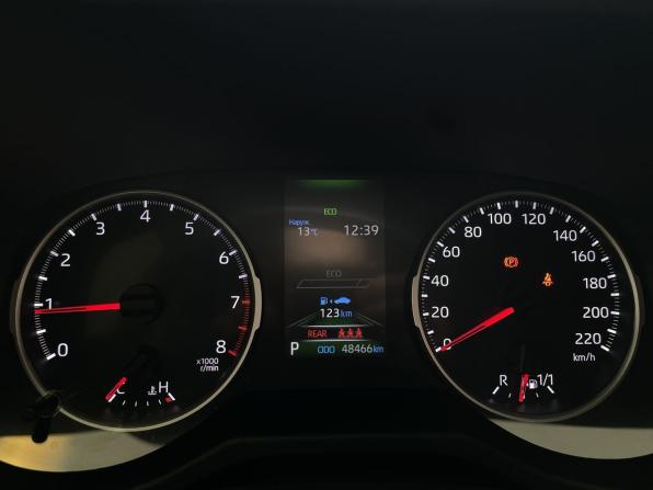 Toyota RAV4 V (XA50) с пробегом 2020 года, цена 3 290 000 рублей, 48720 км, внедорожник, Автокод Объявления
